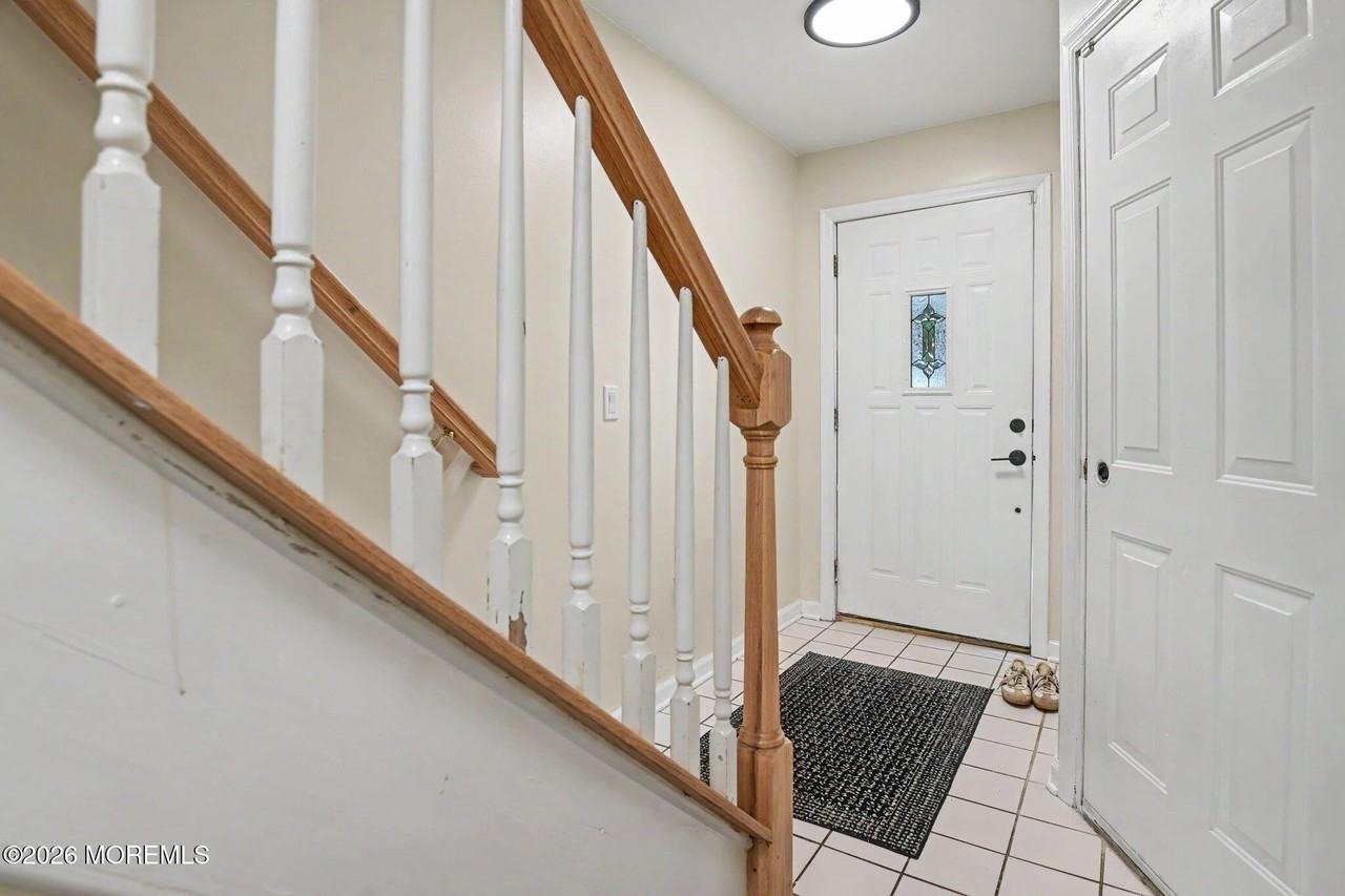 836 4th Ave - Photo 2 of 30