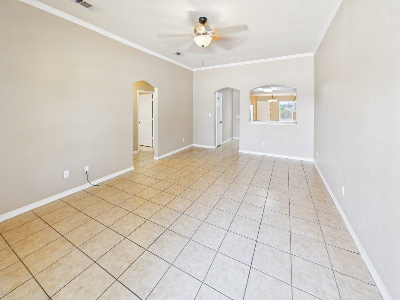 3522 Paloma Ridge Dr - Photo 3 of 8