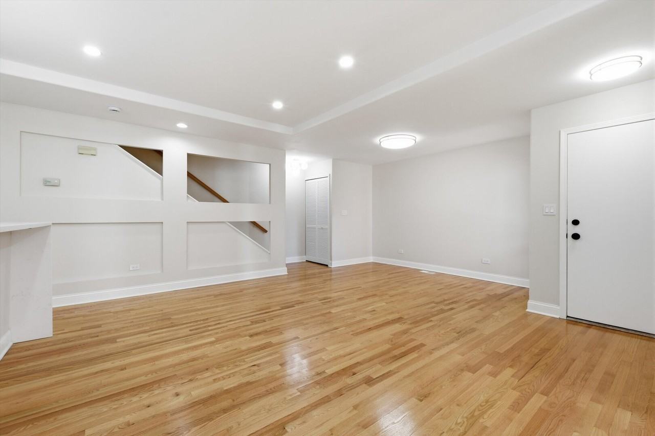 5510 S Cornell Ave #D - Photo 3 of 23
