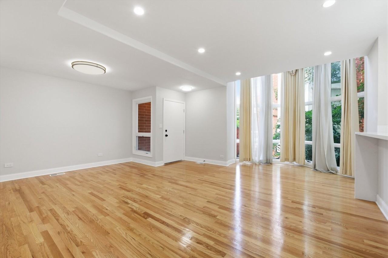 5510 S Cornell Ave #D - Photo 4 of 23