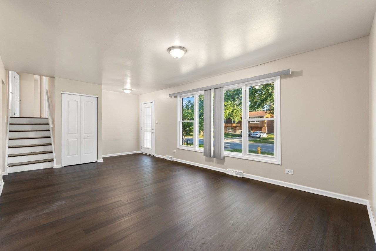 3308 Birchwood Dr - Photo 4 of 23
