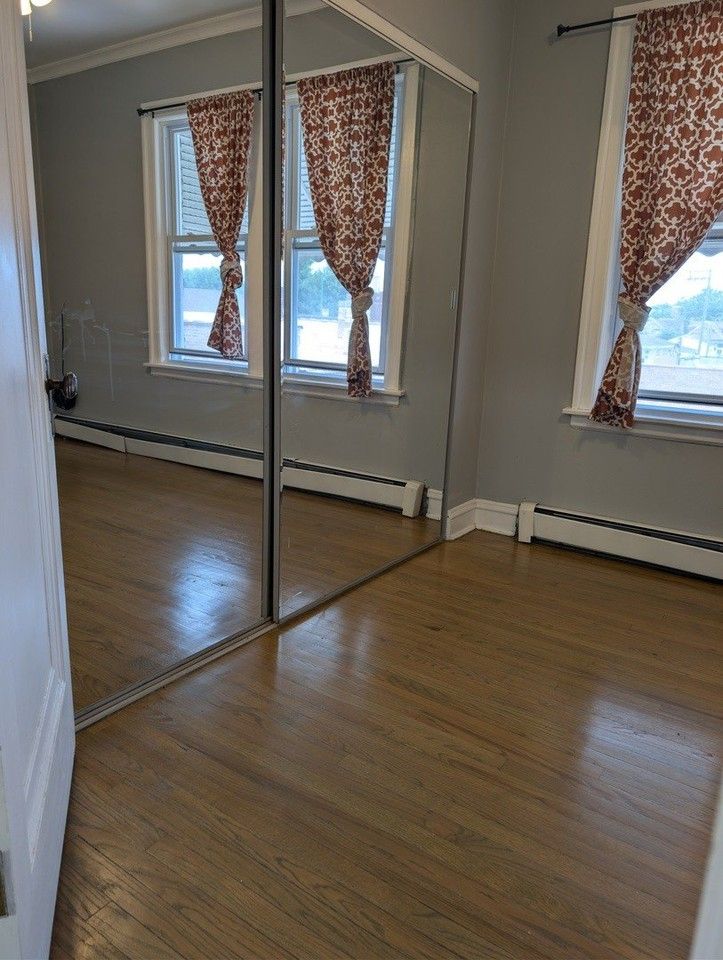 7041 W Addison St #2R - Photo 5 of 24