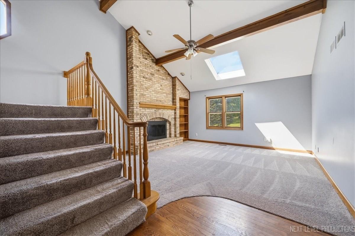 13 Saddlewood Ct - Photo 4 of 35