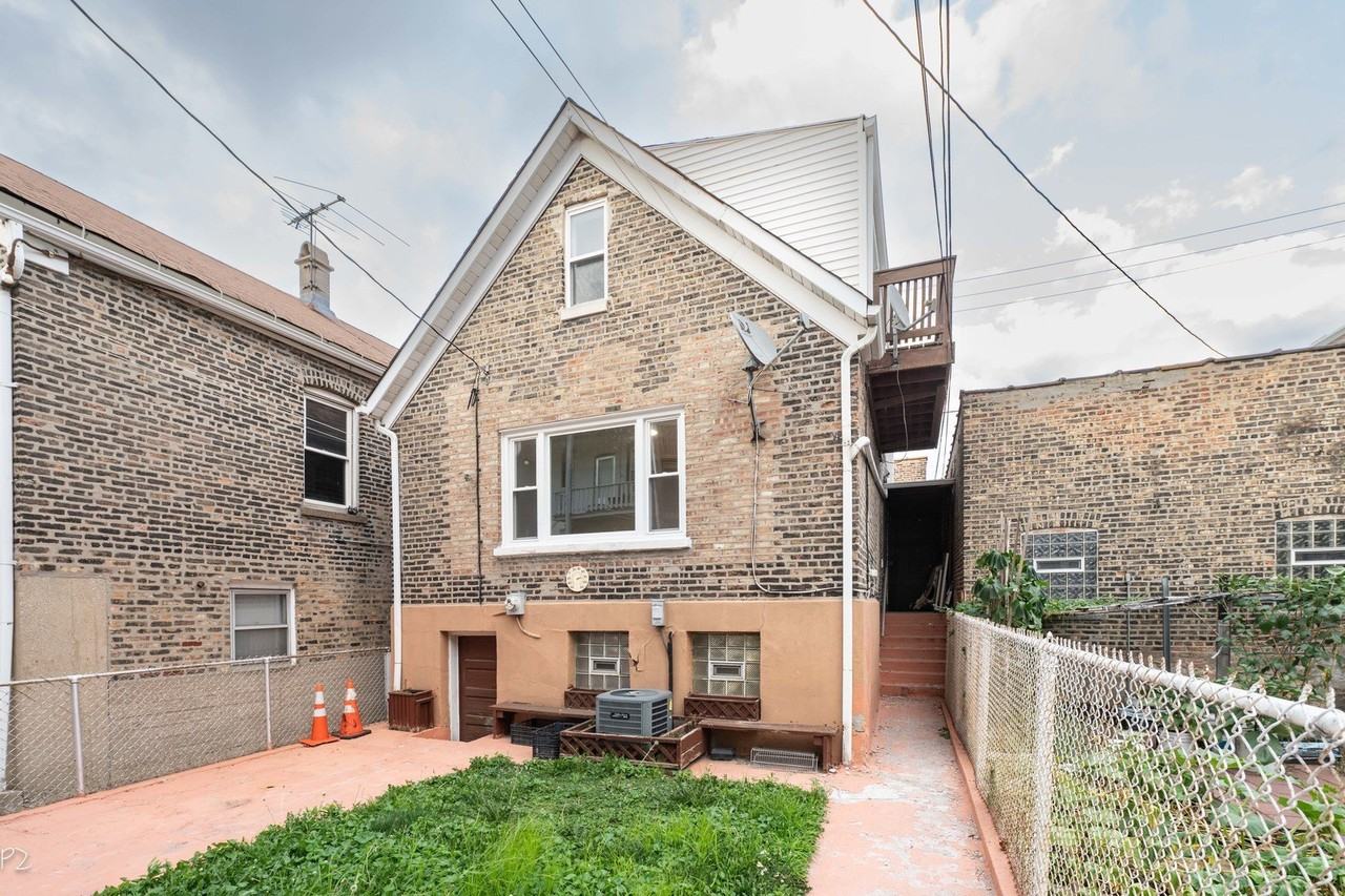 2625 S Union Ave #REAR - Photo 2 of 20