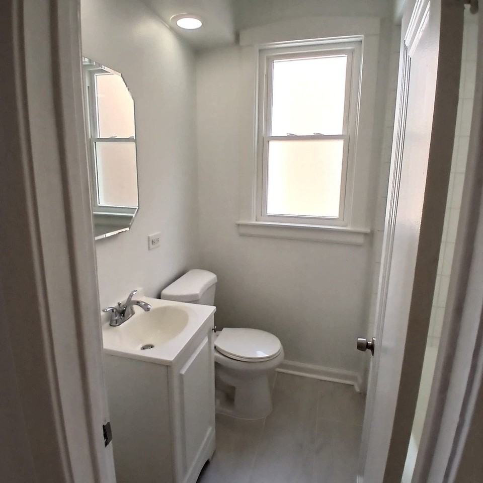 4644 W Palmer St #2 - Photo 7 of 12