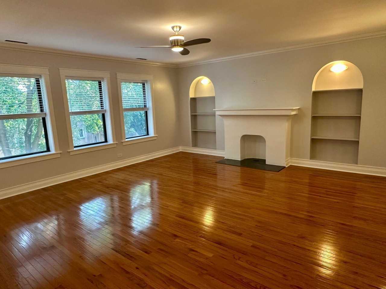 2310 W Farwell Ave #2W - Photo 2 of 21