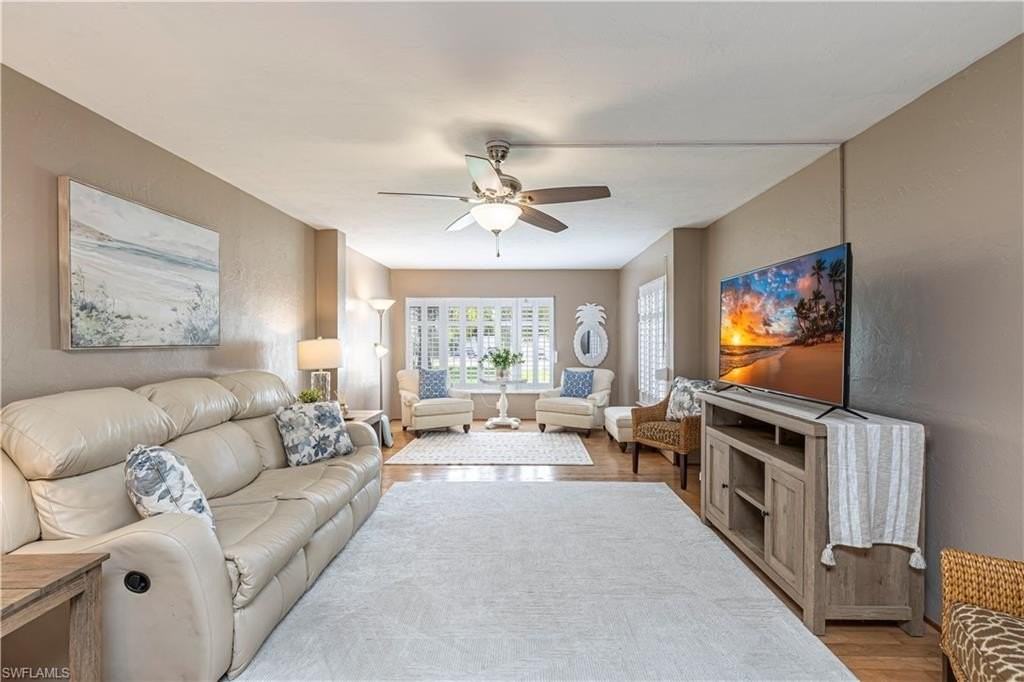 2244 Winkler Ave #108 - Photo 7 of 31