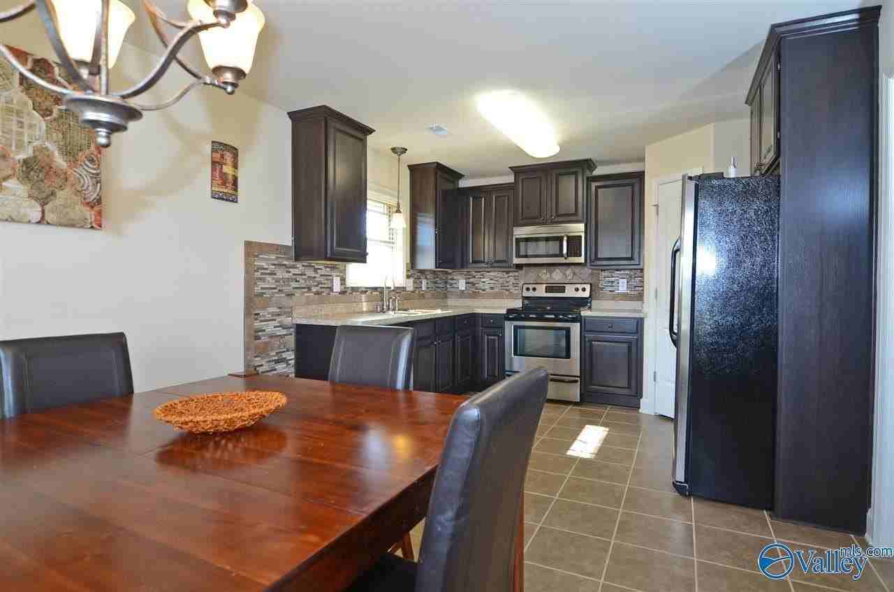 206 Fields Pond Dr - Photo 6 of 23