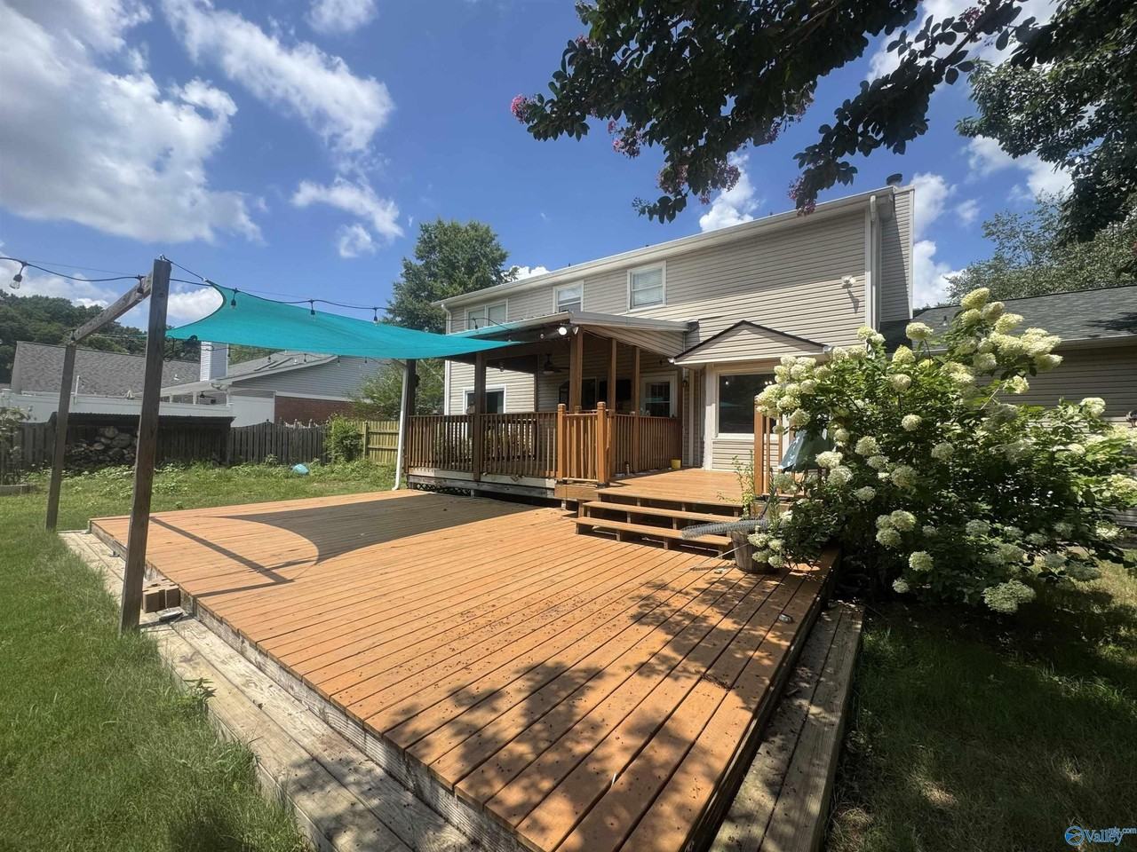915 Highland Dr - Photo 4 of 35