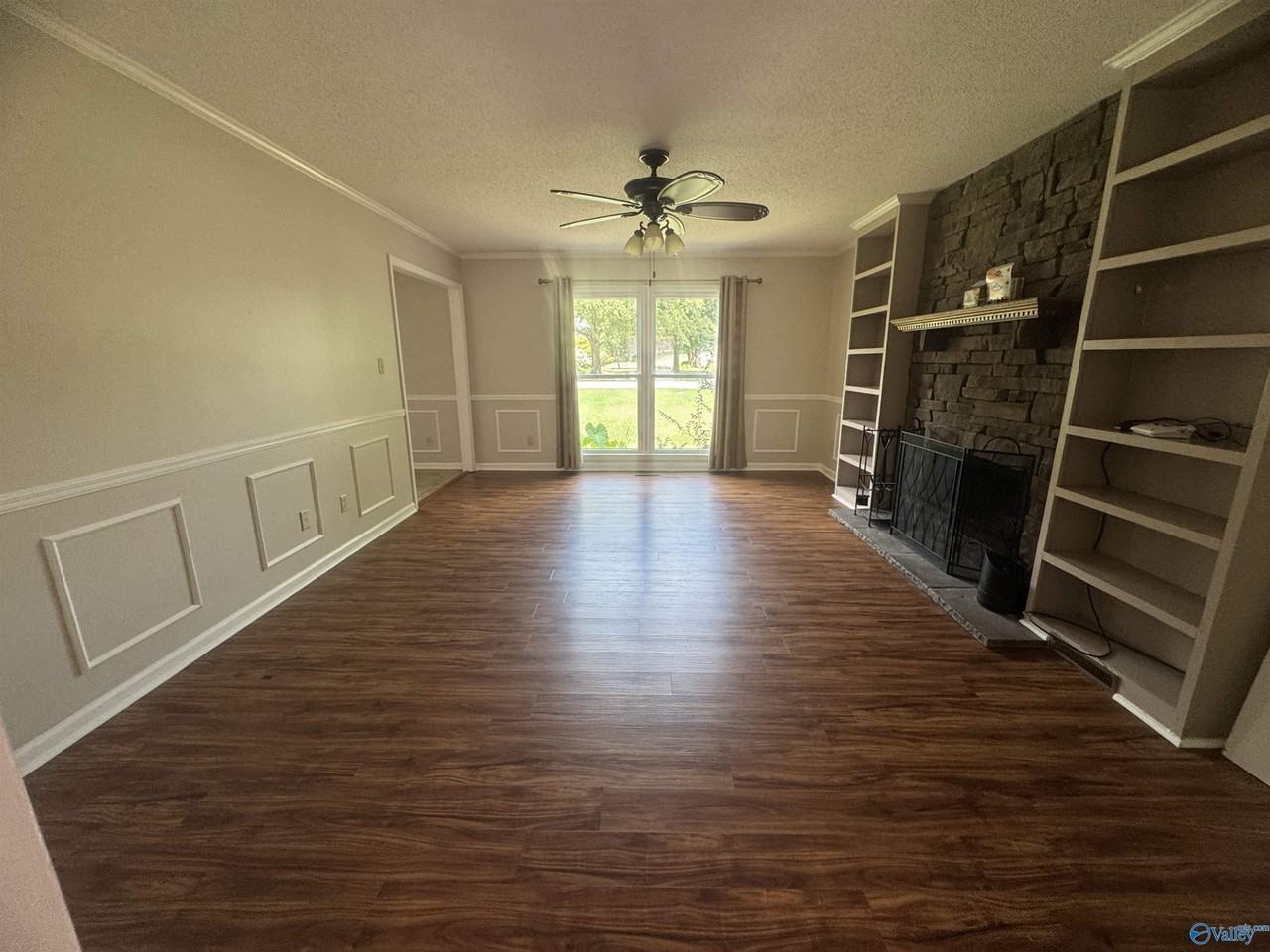 915 Highland Dr - Photo 6 of 35
