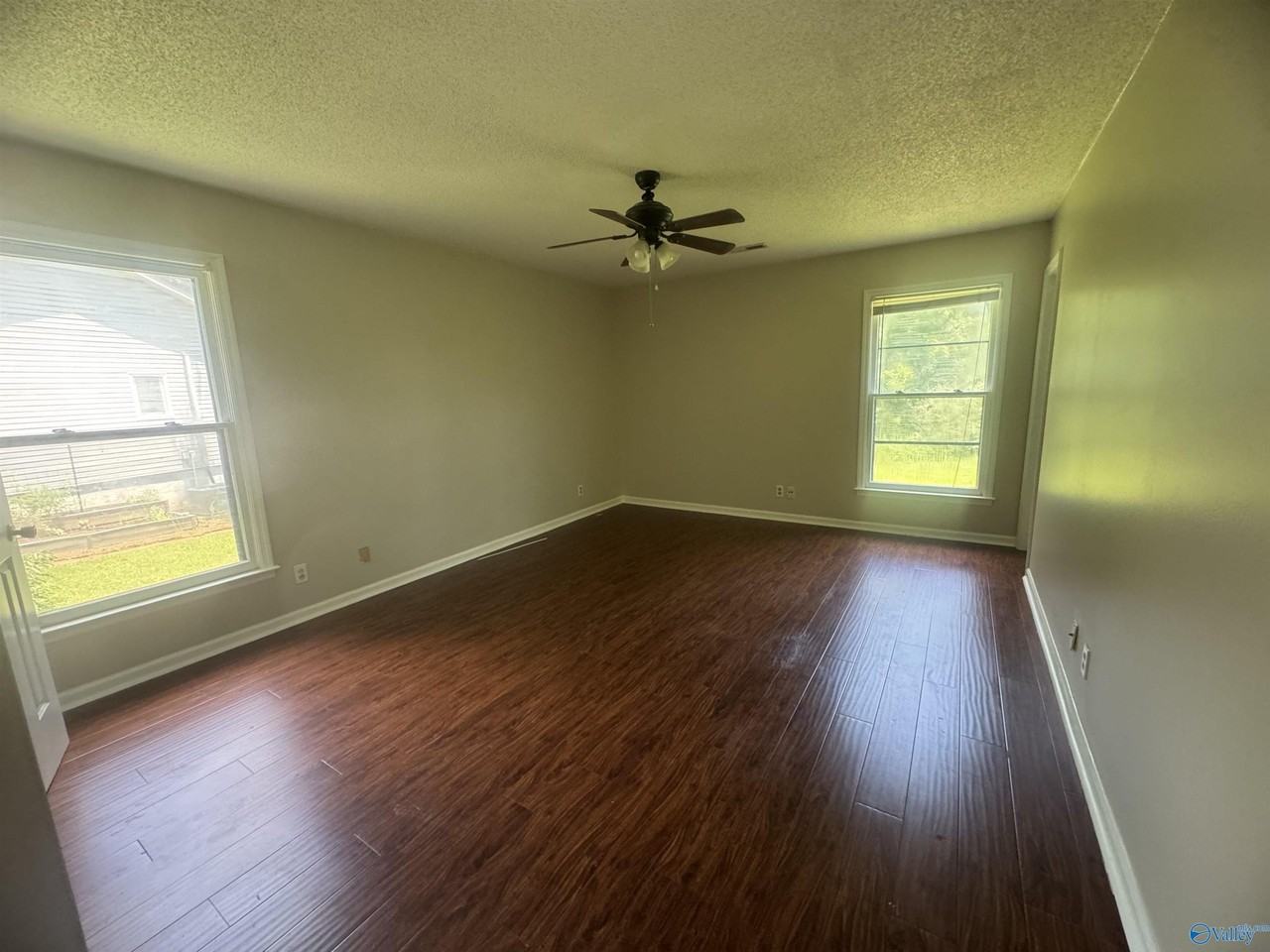 792 Seina Vista Dr - Photo 5 of 26