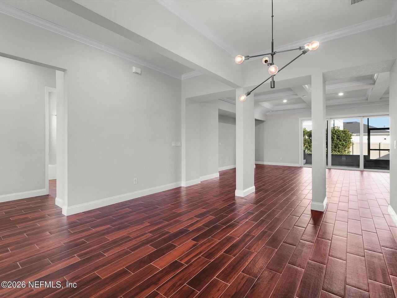 13461 Nogal Ln - Photo 4 of 19