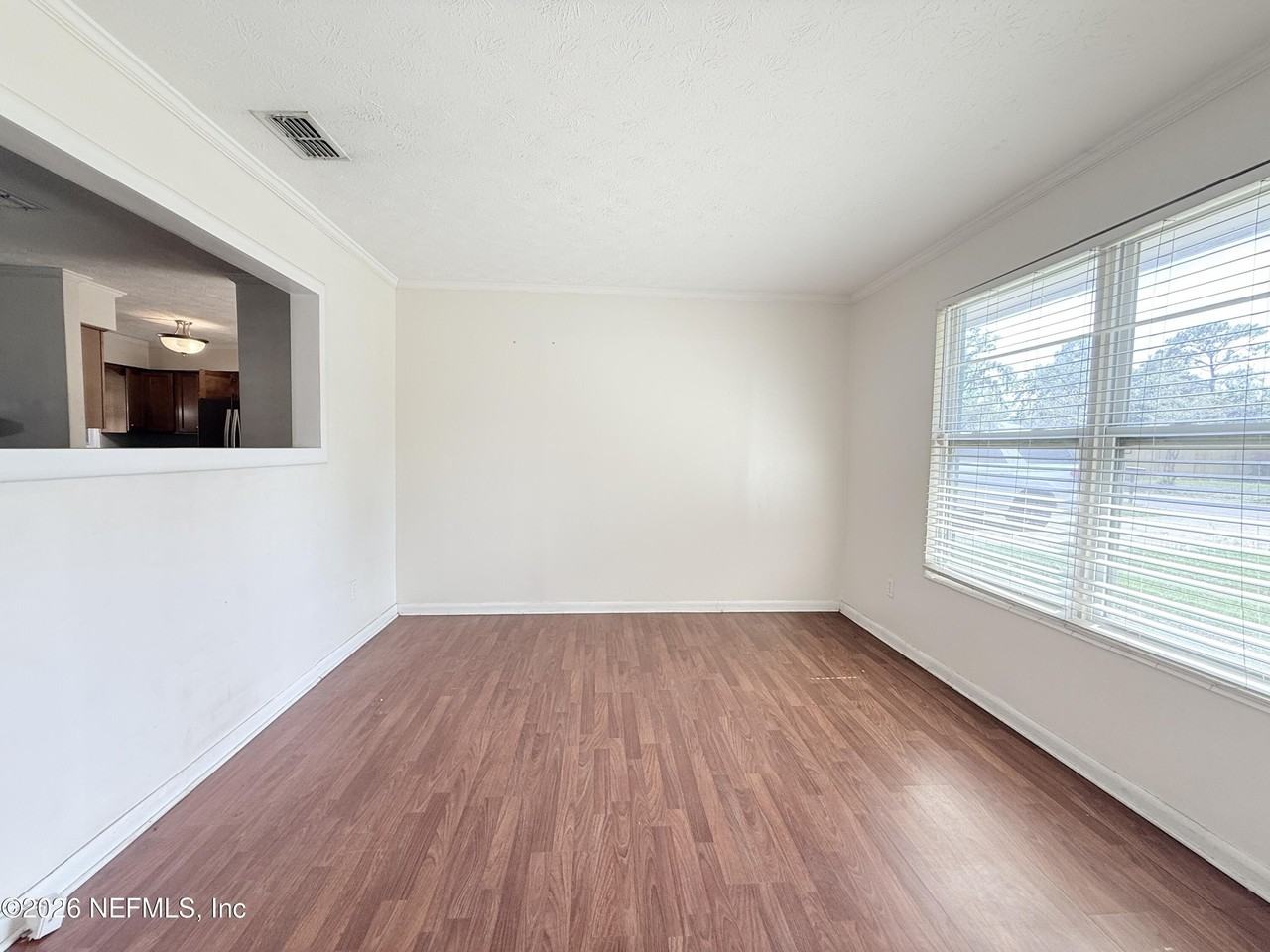 3983 Post Oak Rd N - Photo 4 of 21