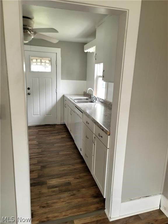 442 Pratt St - Photo 3 of 13