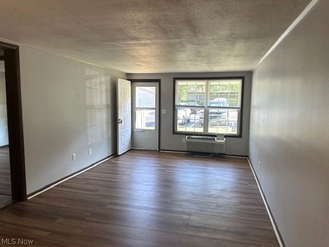 1830 Adams Ln #7 - Photo 3 of 5