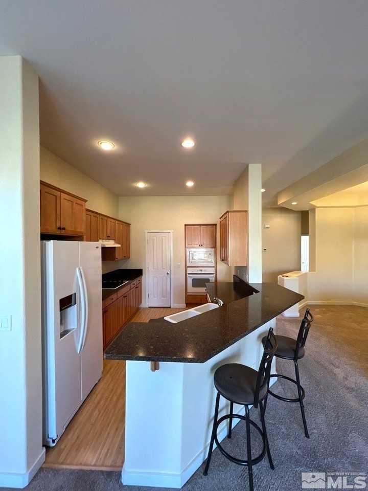 5555 Sawgrass Ln - Photo 3 of 15