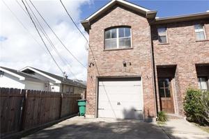 featured image of 4527 Camel St