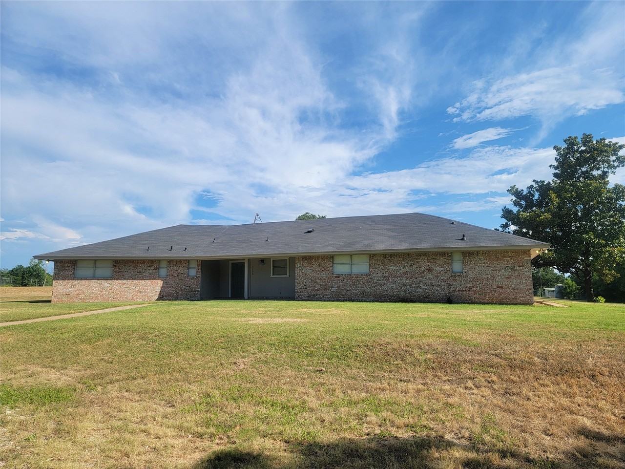 3902 E Bankhead Hwy - Photo 3 of 35