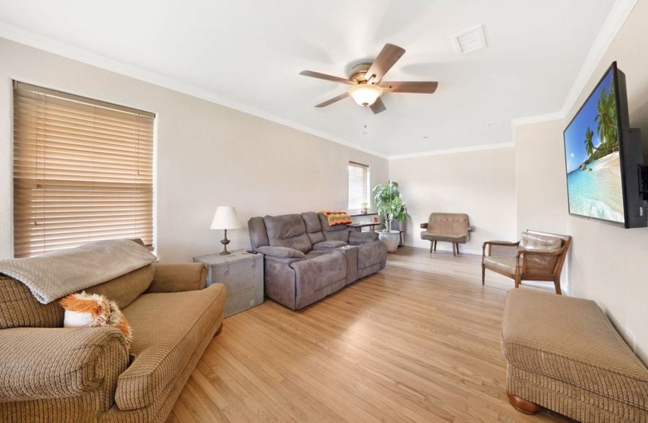 10204 Mccree Rd - Photo 5 of 18