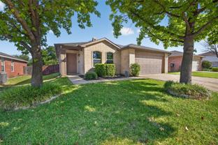 8704 Swan Park Dr - Photo 1 of 1