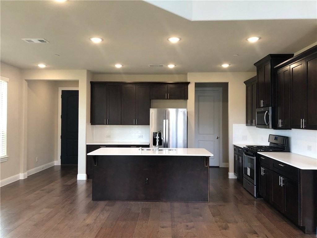 4592 Titus Cir - Photo 7 of 21