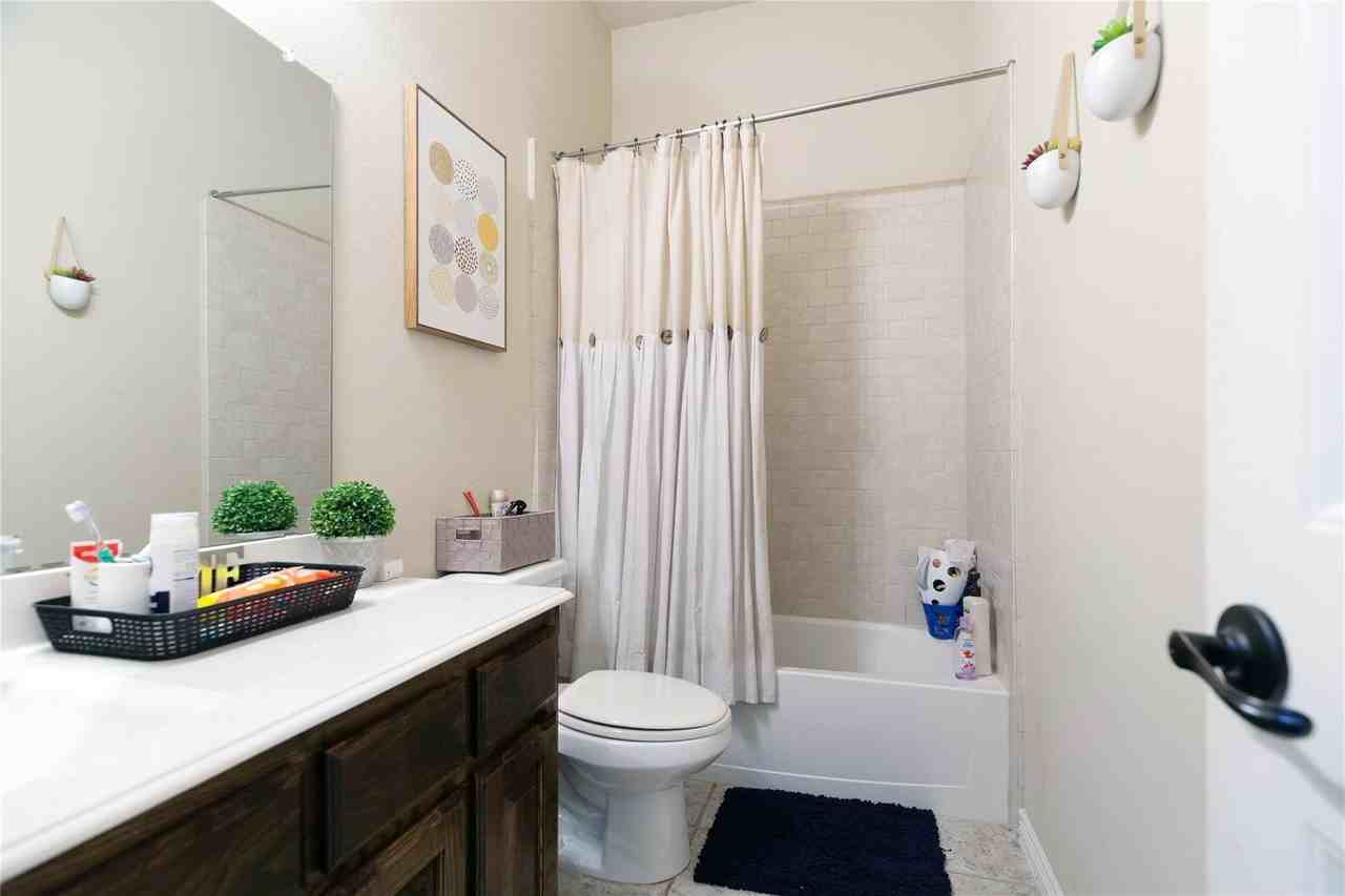 10113 Old Eagle River Ln - Photo 6 of 20