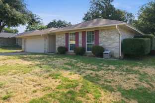 2502 Cranberry Ln - Photo 1 of 1
