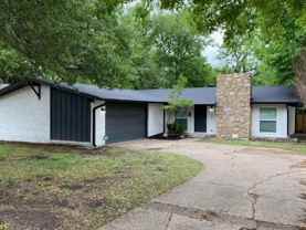 1301 N Waterview Dr - Photo 1 of 1