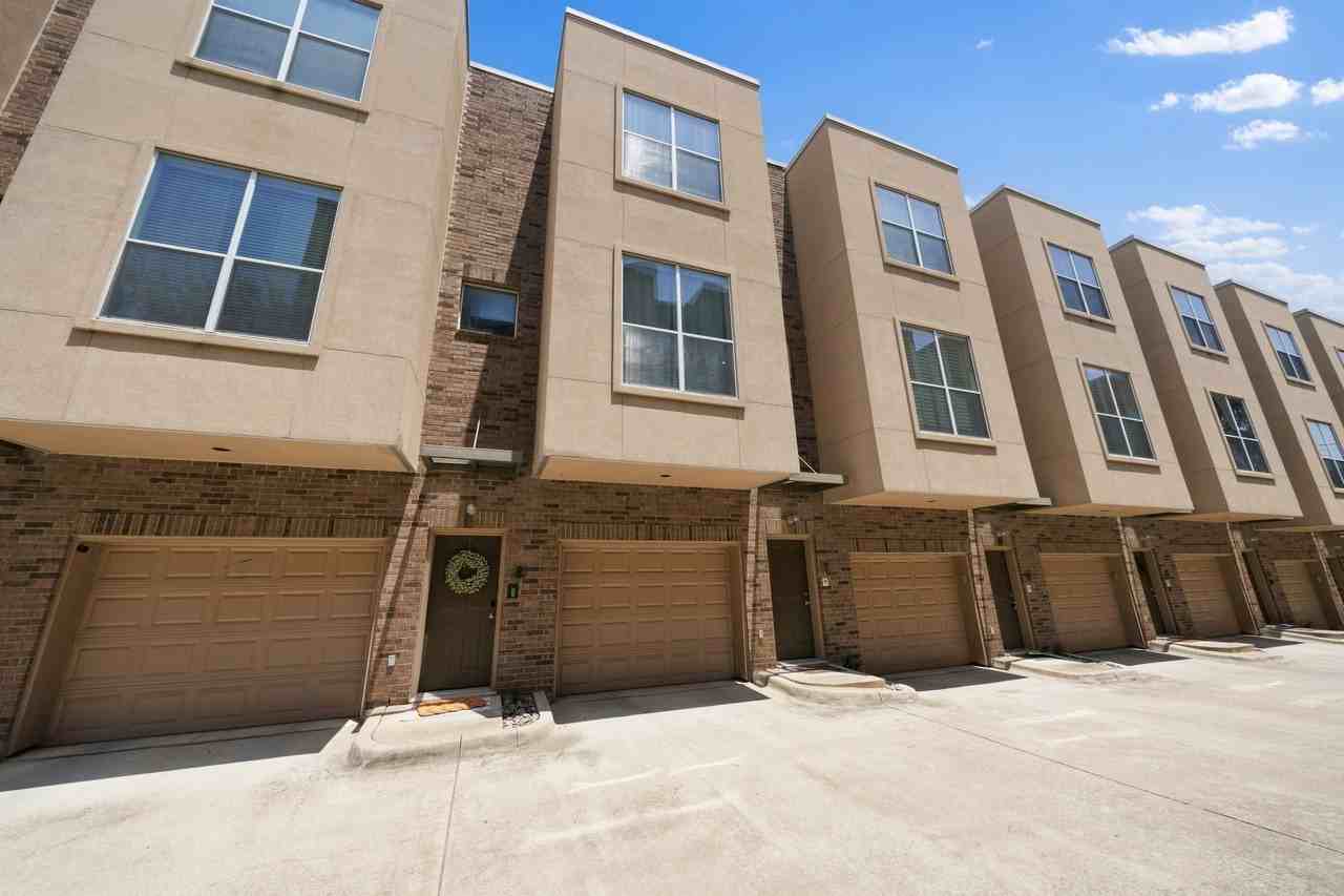 4225 Mckinney Ave #7 - Photo 2 of 40