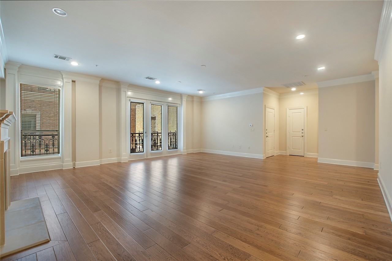 6505 Bandera Ave #2A - Photo 2 of 13