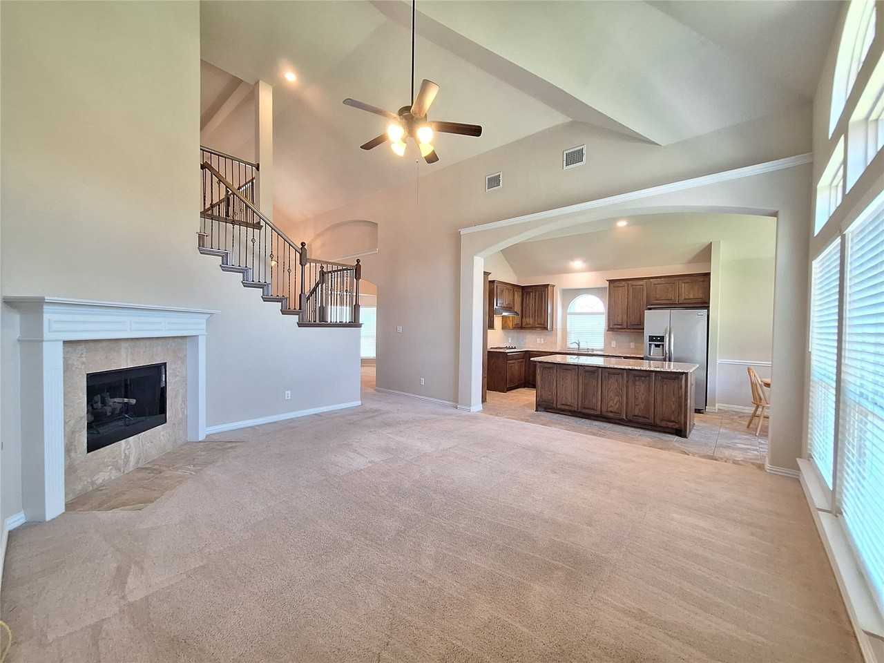 14117 Signal Hill Dr - Photo 3 of 23