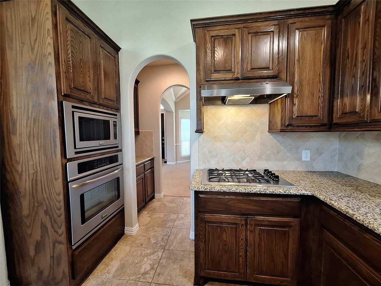 14117 Signal Hill Dr - Photo 6 of 23