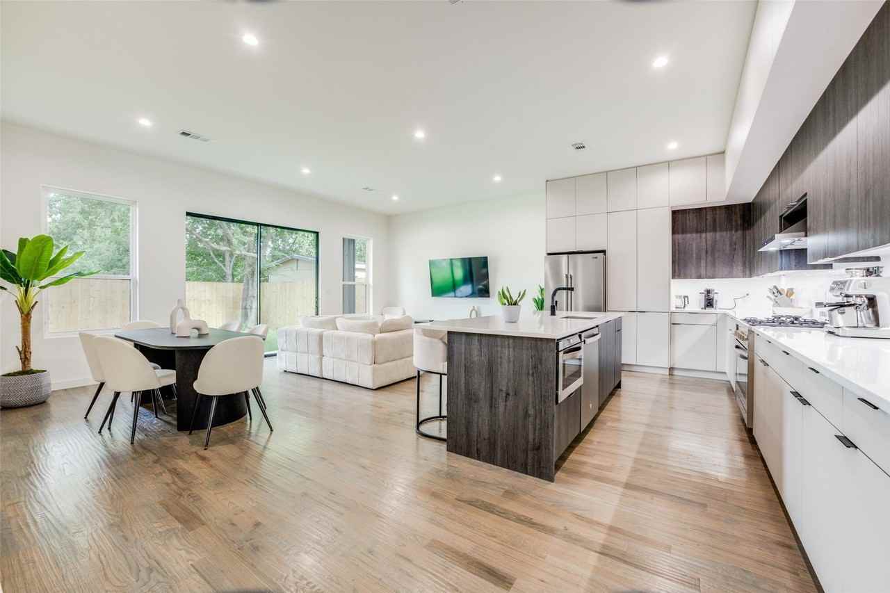 3423 N Winnetka Ave - Photo 6 of 12