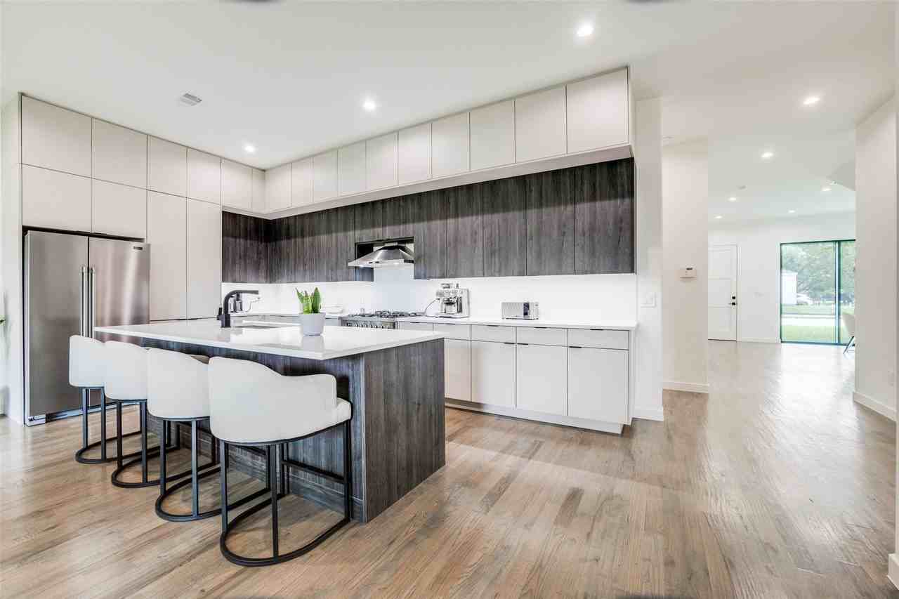 3423 N Winnetka Ave - Photo 7 of 12