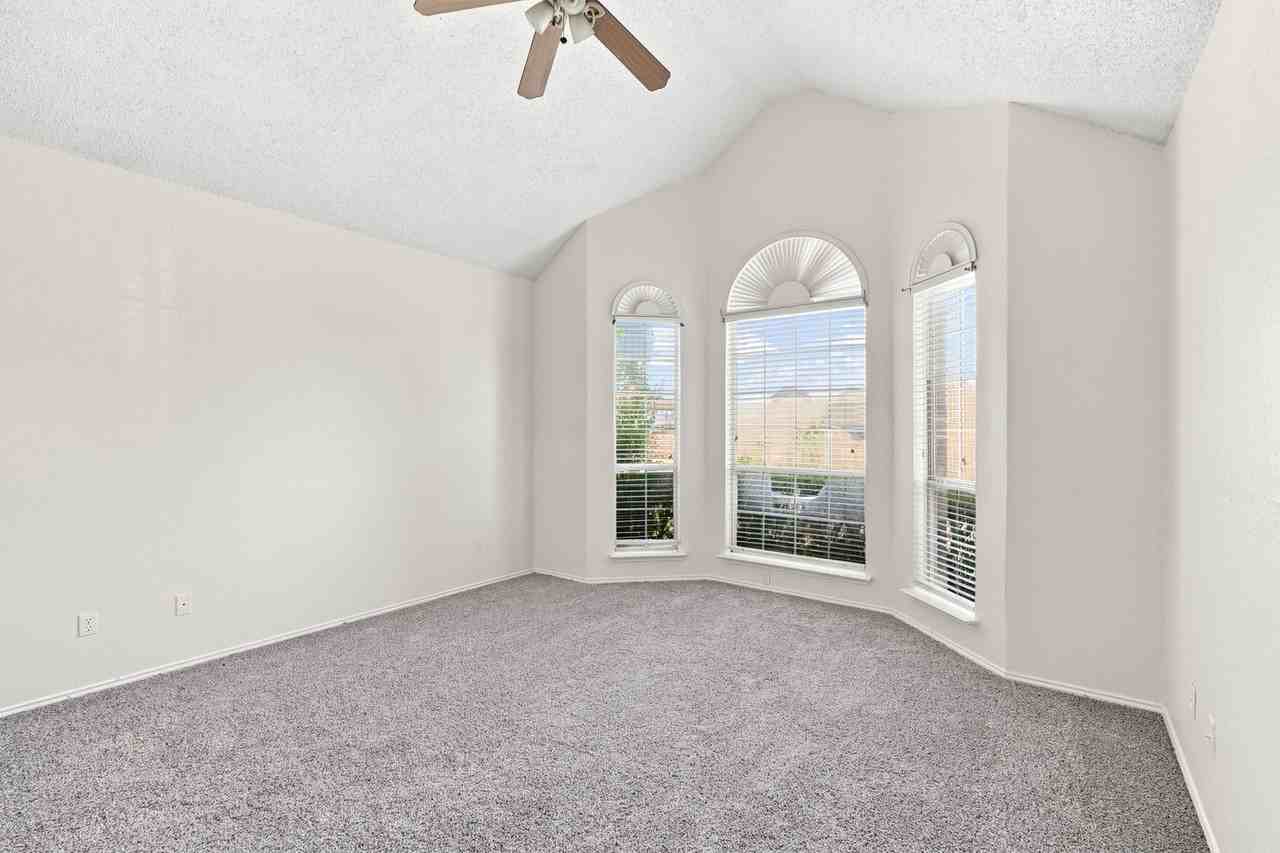 1813 Pendleton Rd - Photo 2 of 27