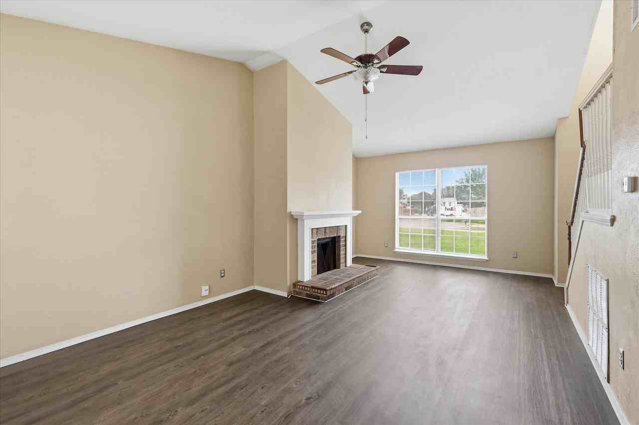 6733 Dandelion Dr - Photo 7 of 27