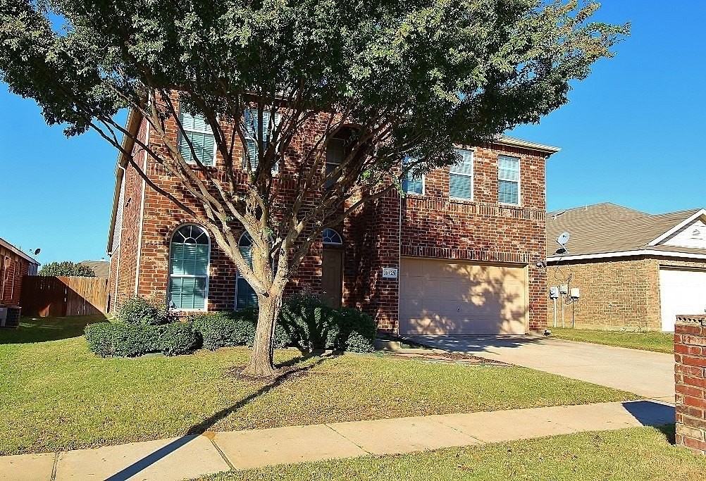 10125 Sourwood Dr