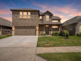 featured image of 10415 Lone Star Way