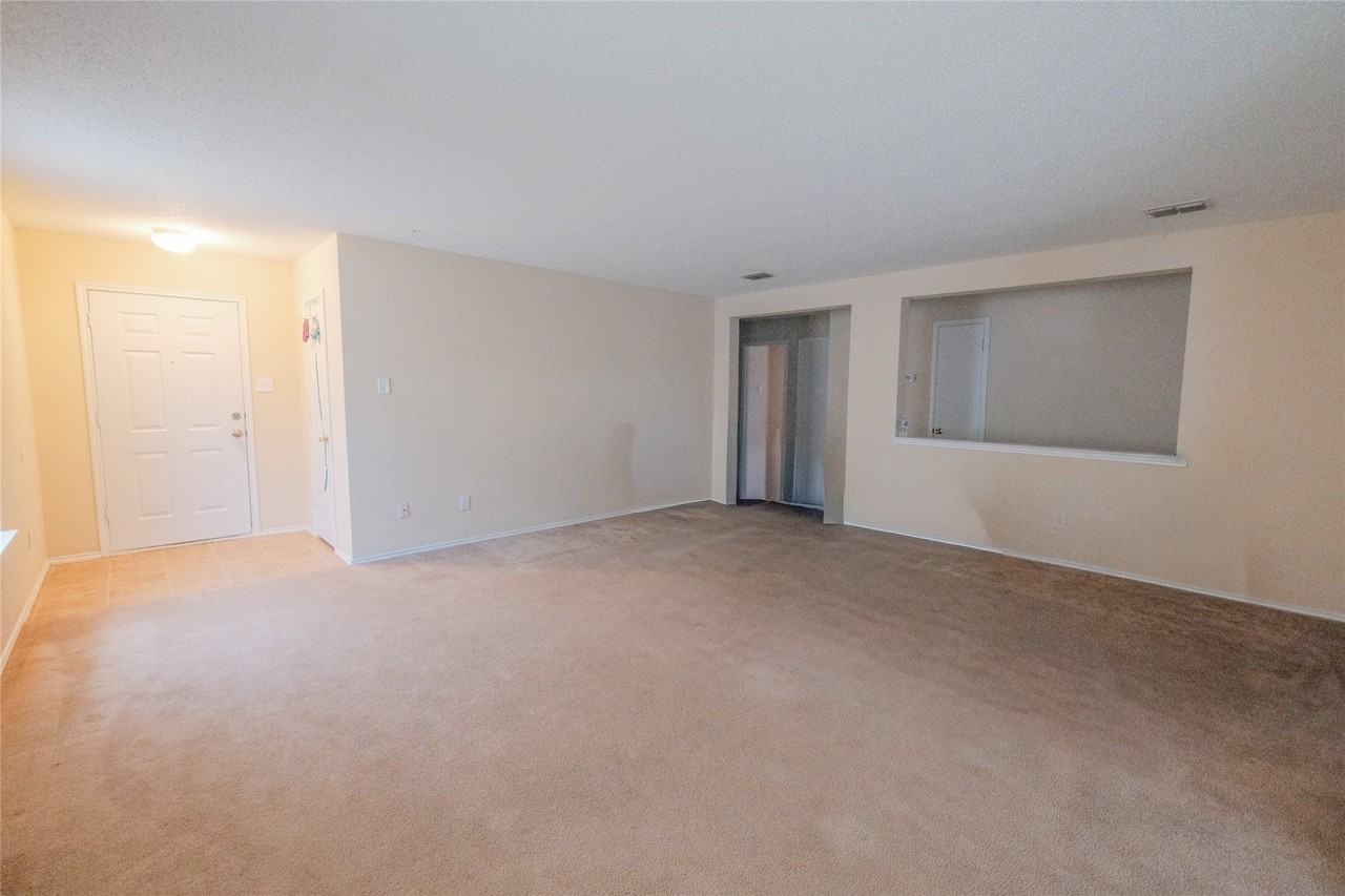 1616 Wind Star Way - Photo 5 of 29