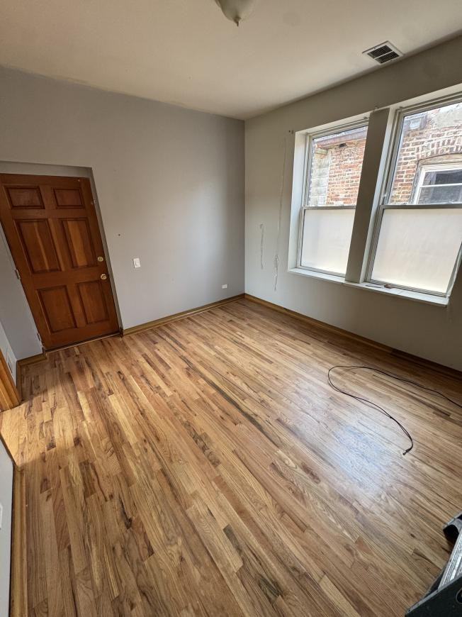 2856 W Roosevelt Rd - Photo 5 of 10
