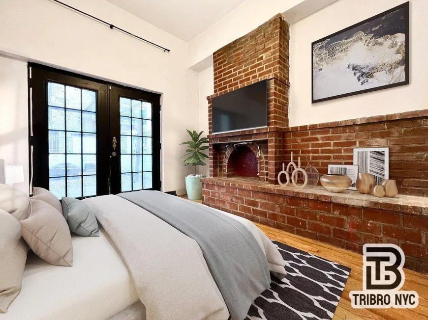 332 W 46th St - Photo 5 of 7