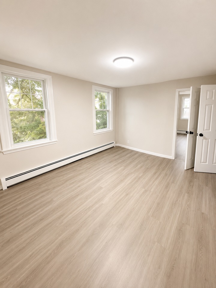 265 W Runyon St #1B - Photo 6 of 8