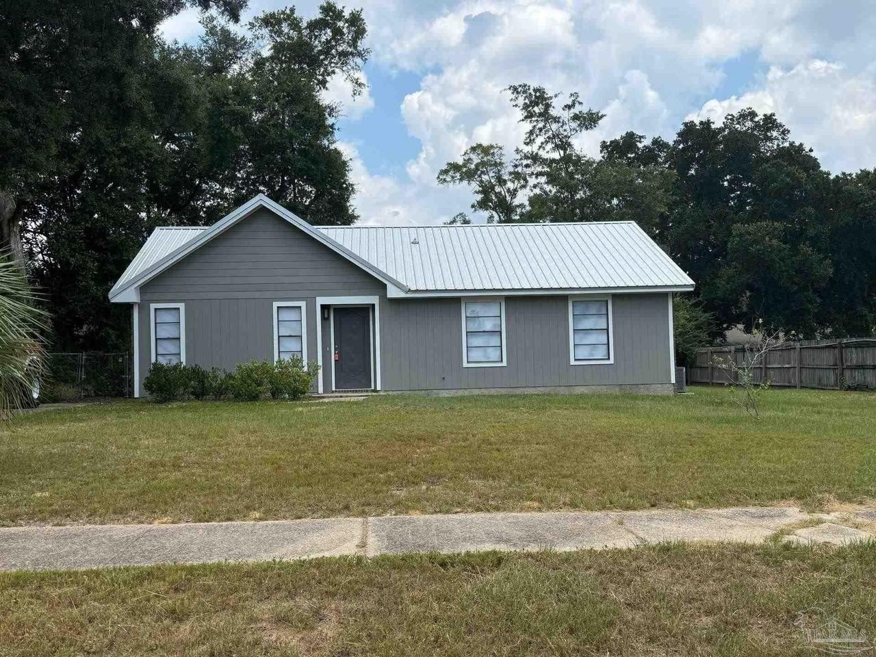 7823 Coronet Ln - Photo 3 of 30