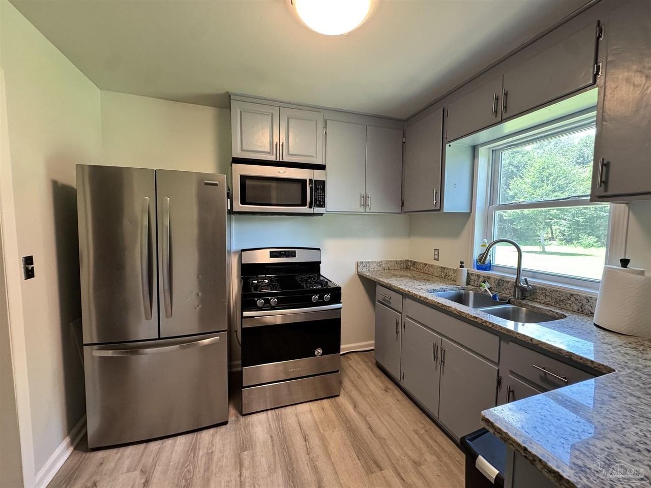 6350 Allentown Rd - Photo 2 of 18