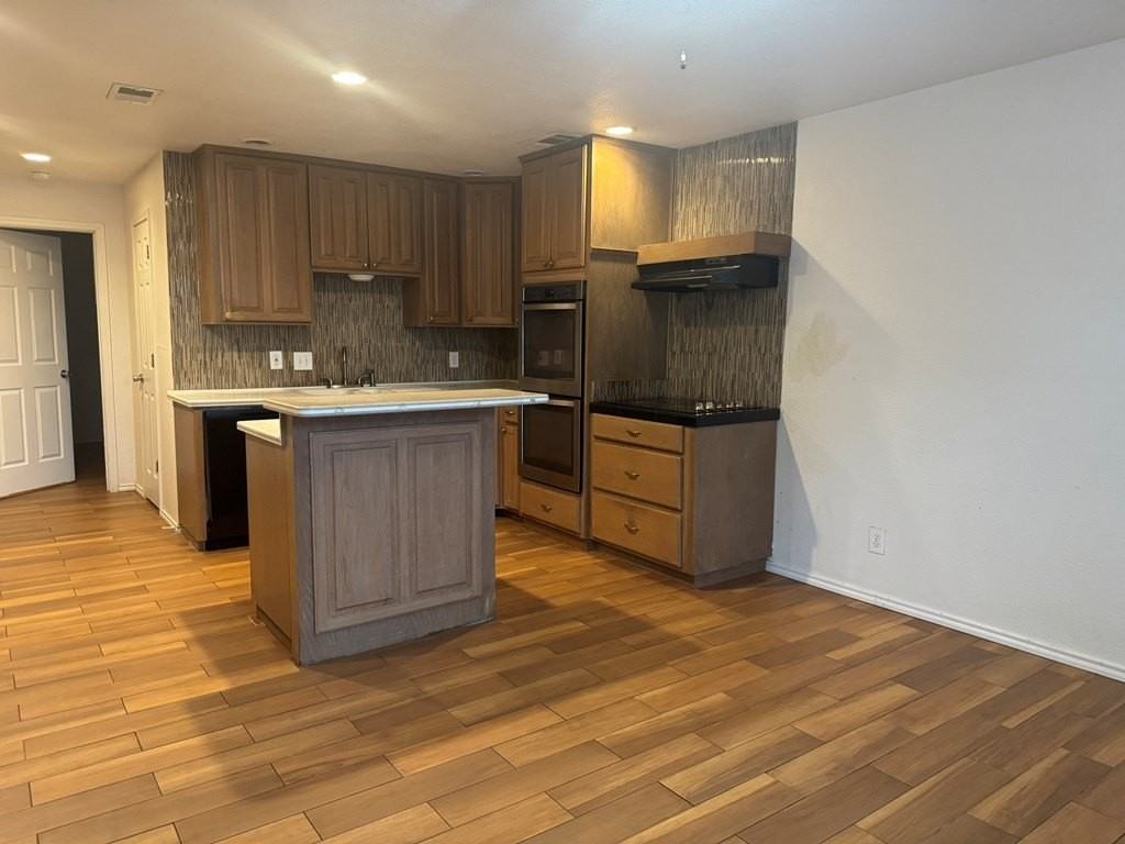 510 George Ave #1 - Photo 3 of 11