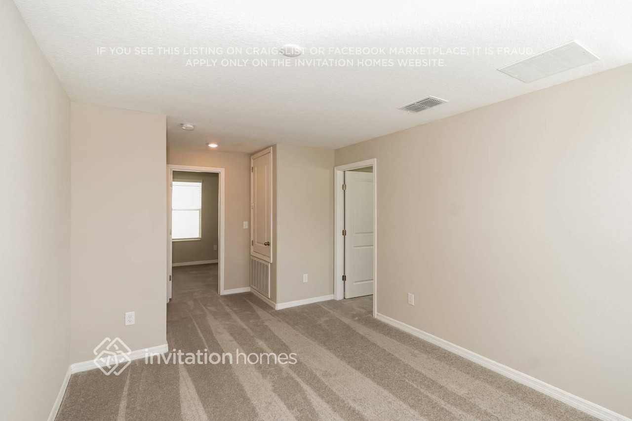 2247 Treesdale Ave - Photo 7 of 16