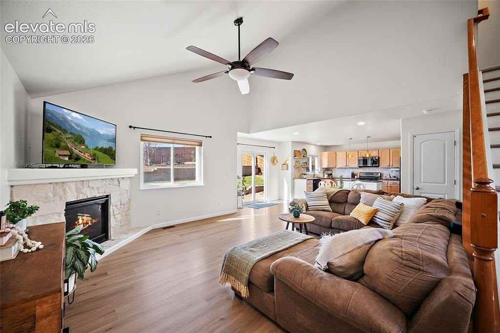 7323 Willowdale Dr - Photo 7 of 34