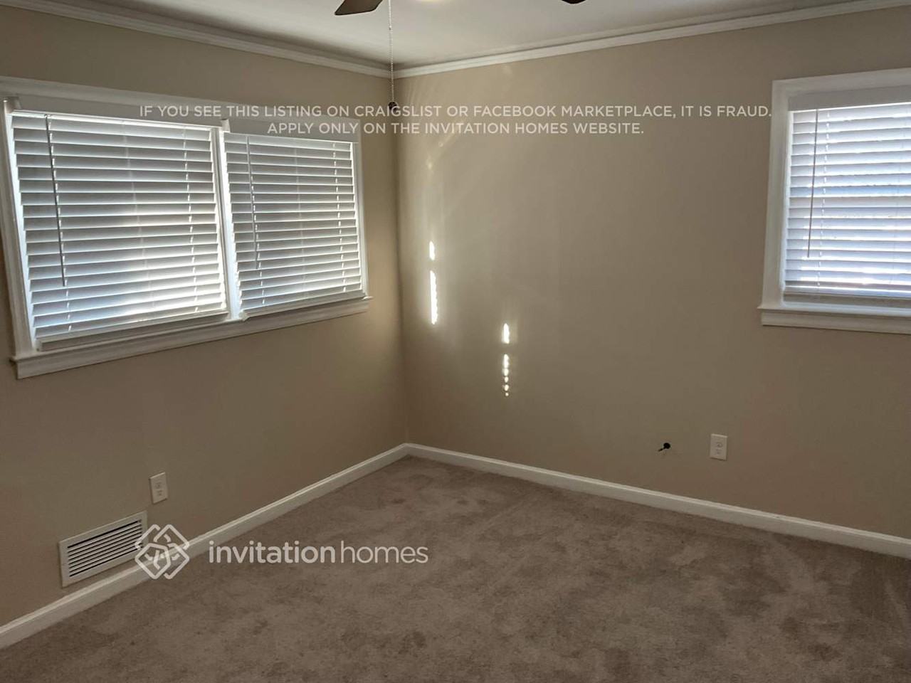 1734 Mary Lou Ln Se - Photo 4 of 11