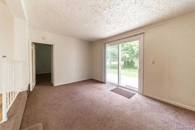 4335 Territorial Rd #B - Photo 6 of 20