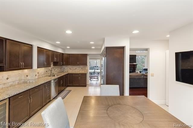 6322 Aspen Ridge Blvd - Photo 7 of 25